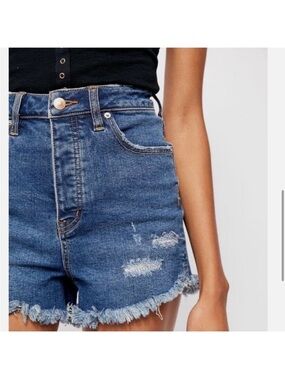 We the Free Crvy Jean Short size 28